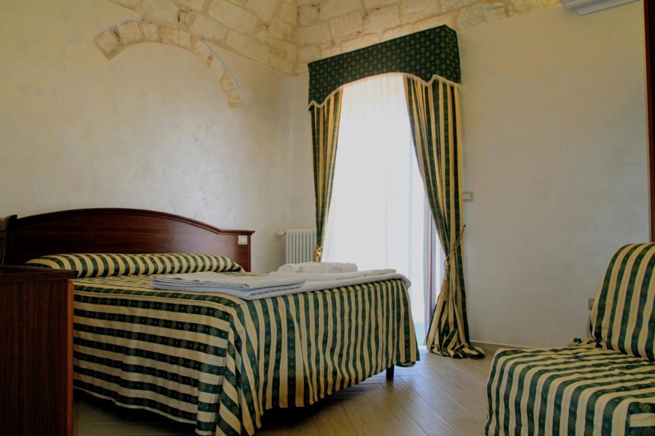 Rooms Dimora Arco - Affitti Brevi Italia Monte SantʼAngelo Buitenkant foto