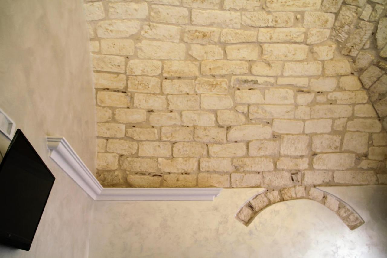 Rooms Dimora Arco - Affitti Brevi Italia Monte SantʼAngelo Buitenkant foto