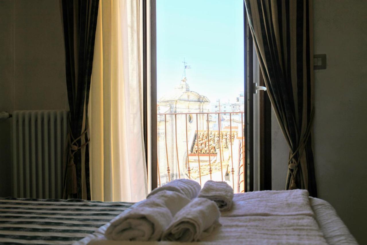 Rooms Dimora Arco - Affitti Brevi Italia Monte SantʼAngelo Buitenkant foto