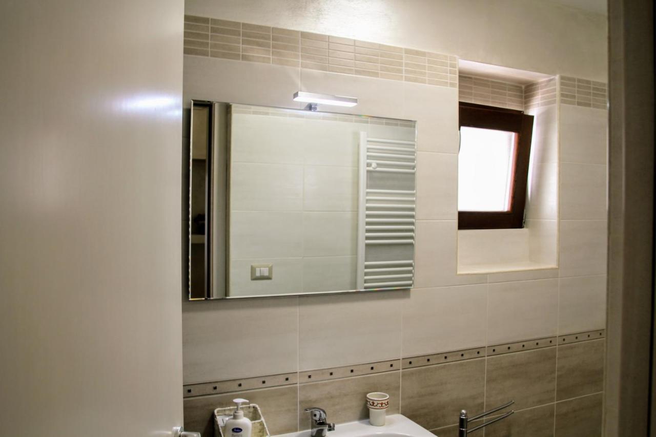 Rooms Dimora Arco - Affitti Brevi Italia Monte SantʼAngelo Buitenkant foto