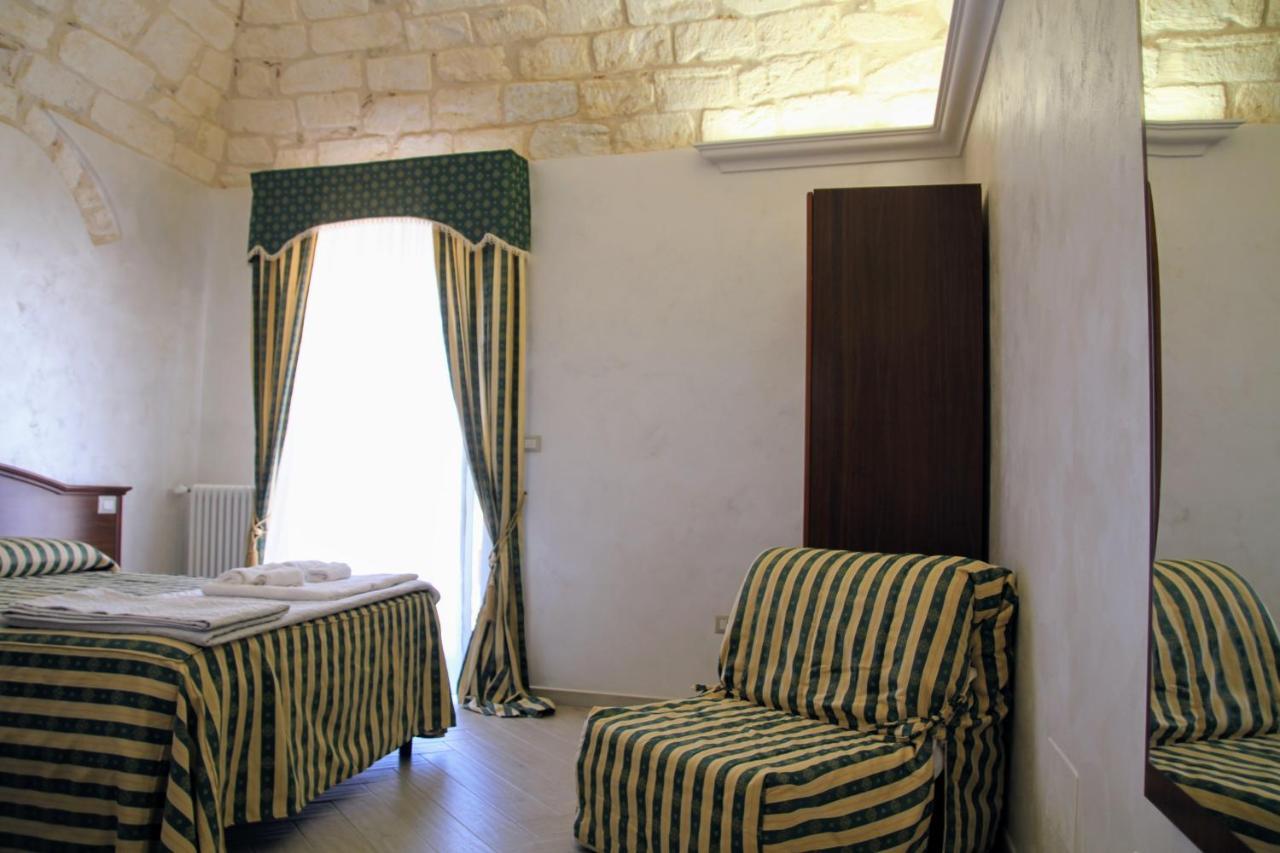 Rooms Dimora Arco - Affitti Brevi Italia Monte SantʼAngelo Buitenkant foto
