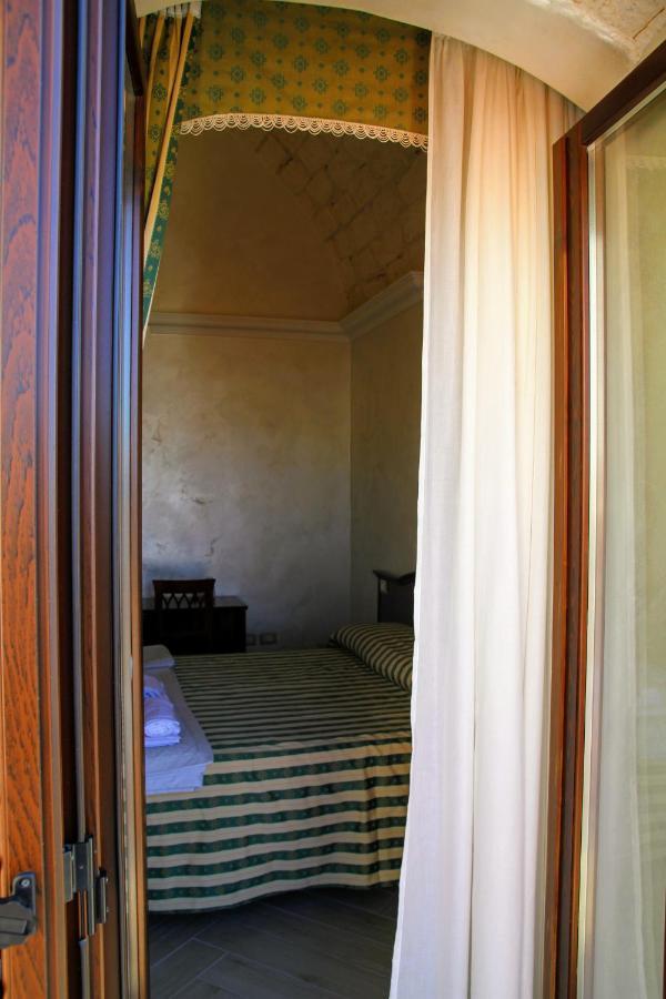 Rooms Dimora Arco - Affitti Brevi Italia Monte SantʼAngelo Buitenkant foto